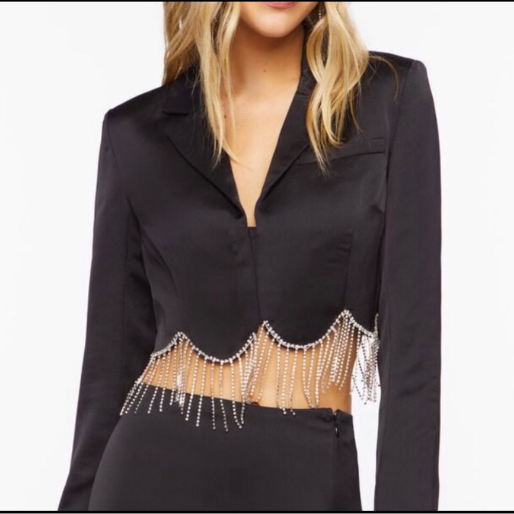 NWT Rhinestone fringe scalloped bottom crop jacket